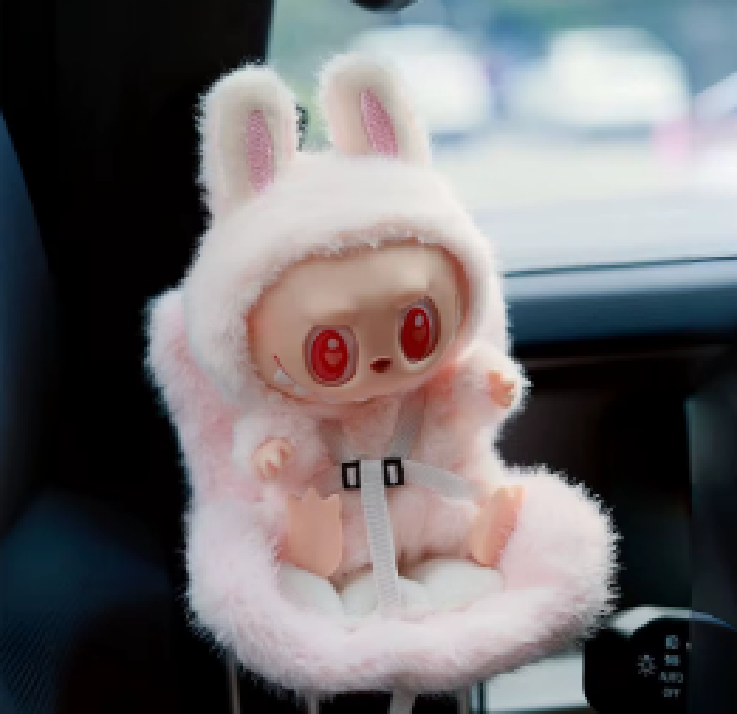 Car Seat | Labubu