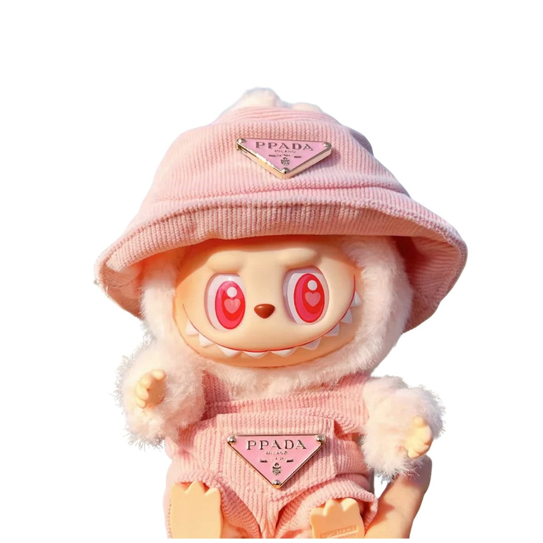 Outfit Prada x Labubu | Rosa
